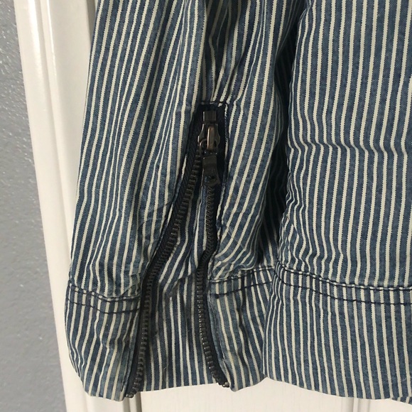 GAP Utility Jacket - Picture 6 of 6